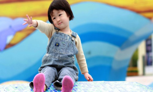 小孩子全身冰凉但是出汗-儿童身上凉还出汗是怎么回事儿网-分享孩子浑身凉还出汗是什么感冒，孩子身上凉凉的但是出很多汗知识库